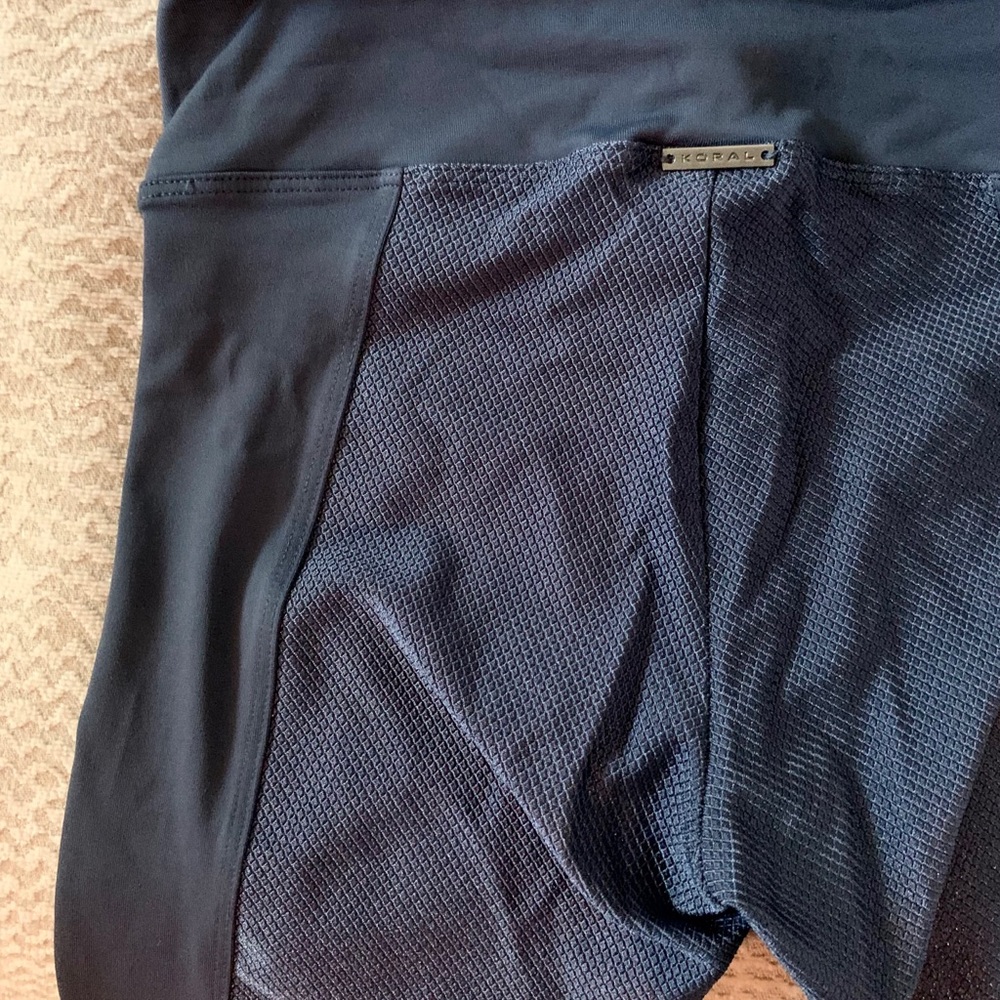 Koral Two-Tone Legging